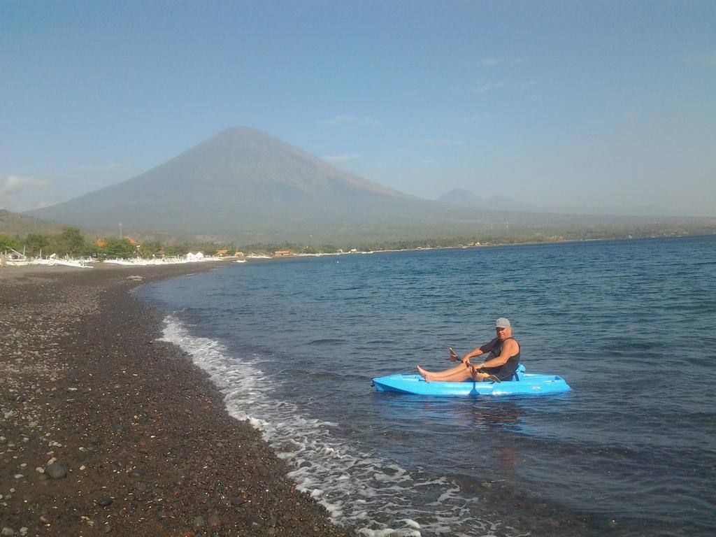 Amed Beach Villa Exterior foto