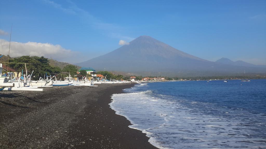 Amed Beach Villa Exterior foto